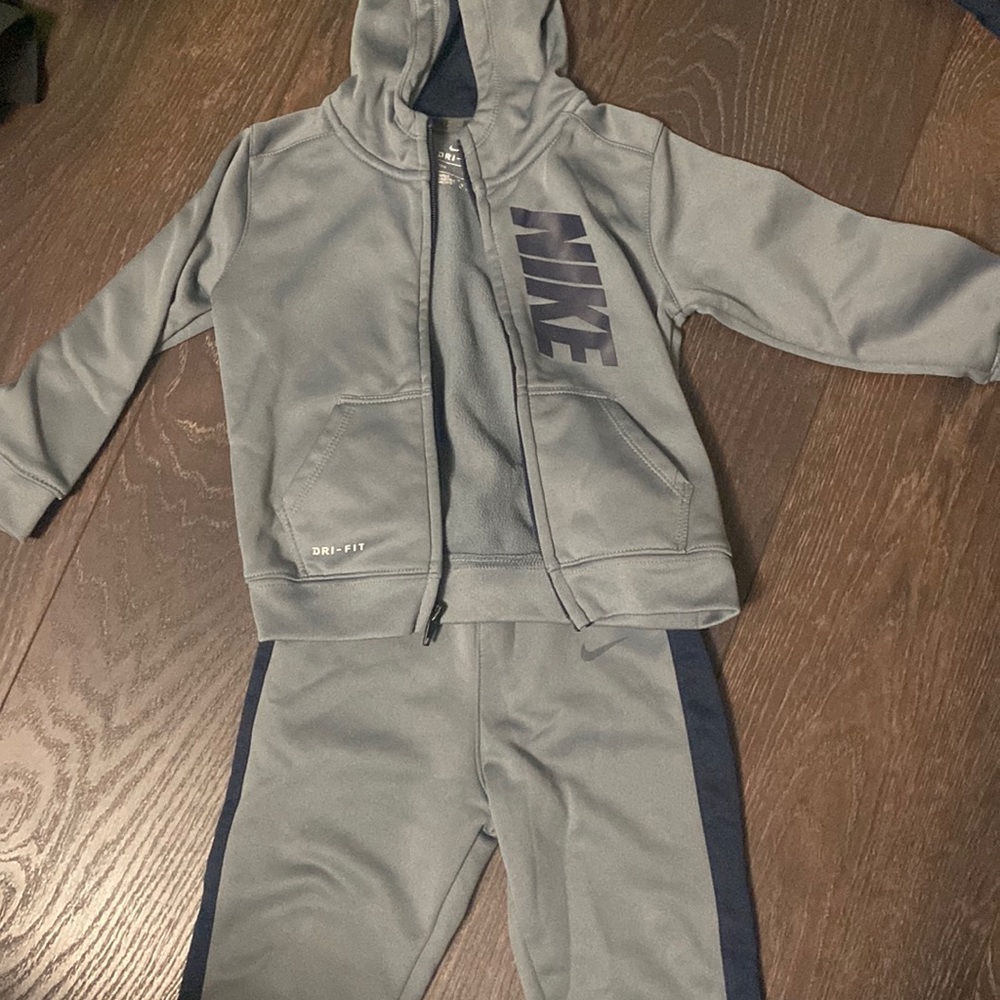 Toddler Nike Set